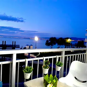 https://apt-sun-sea-no-3.hotelschalkidiki.net